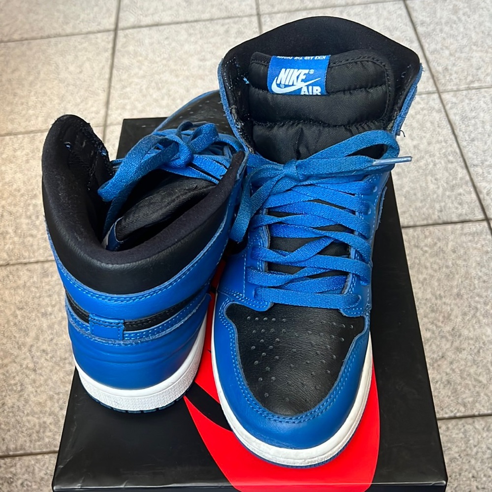 Jordan 1 Retro High OG Dark Marina Blue Sz 8